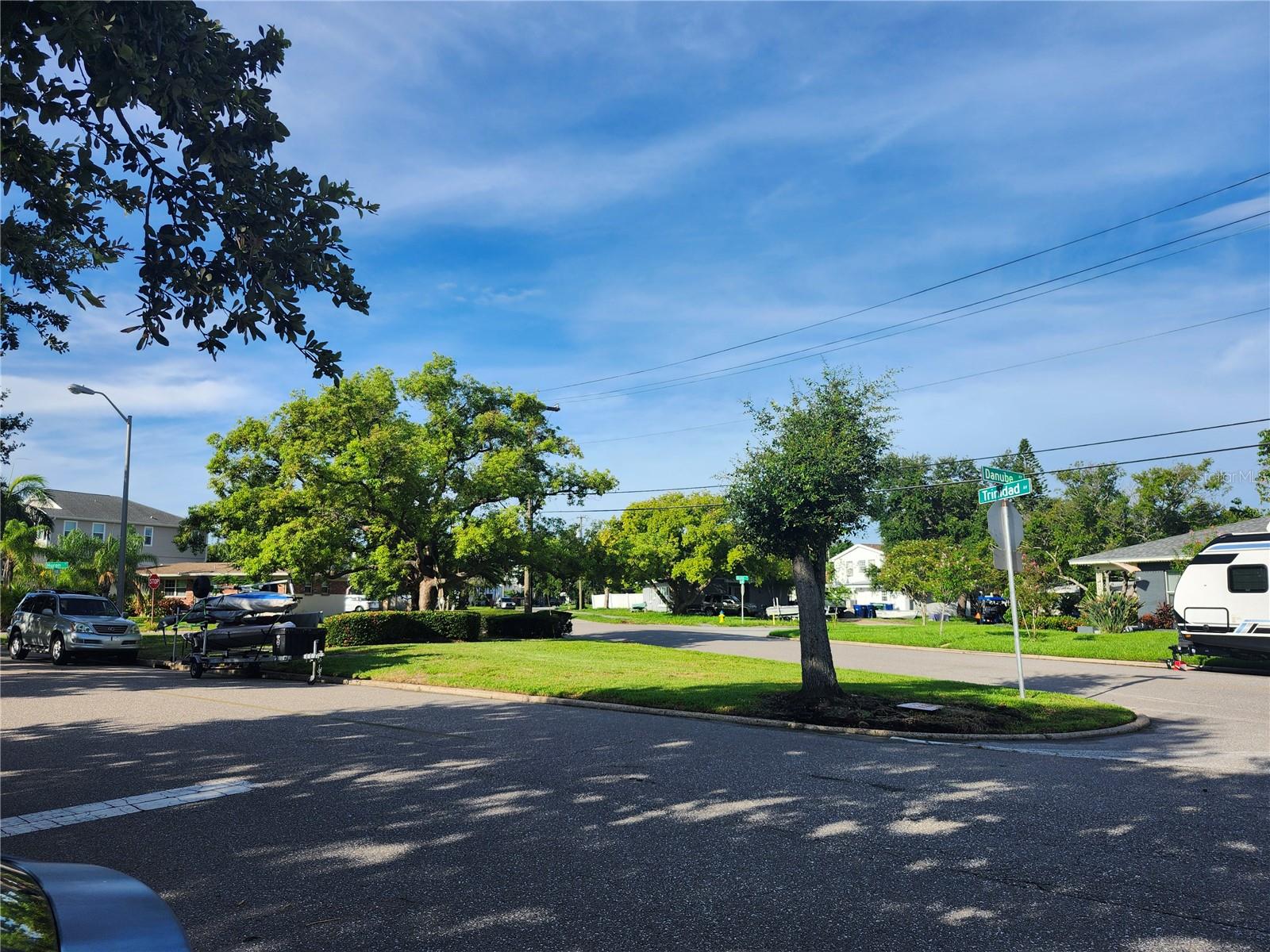 507 DANUBE AVE — photo 5