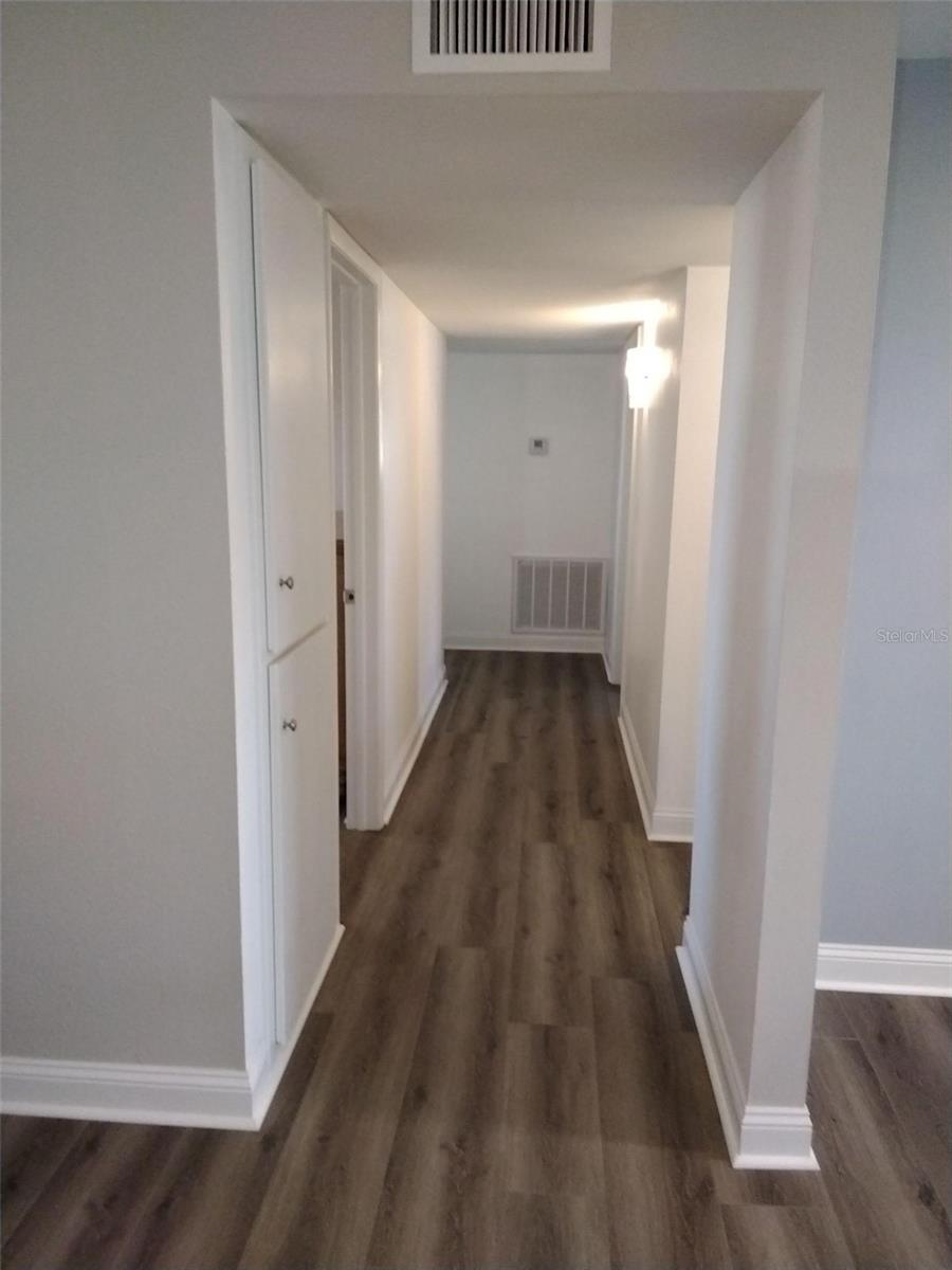 702 CYPRESS PL — photo 5