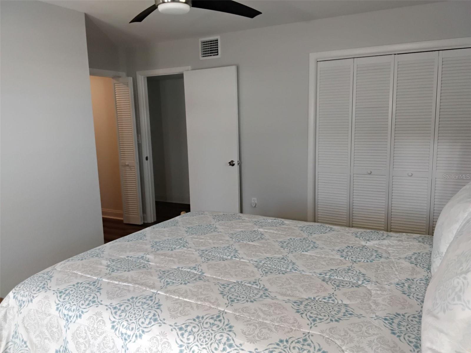 702 CYPRESS PL — photo 13