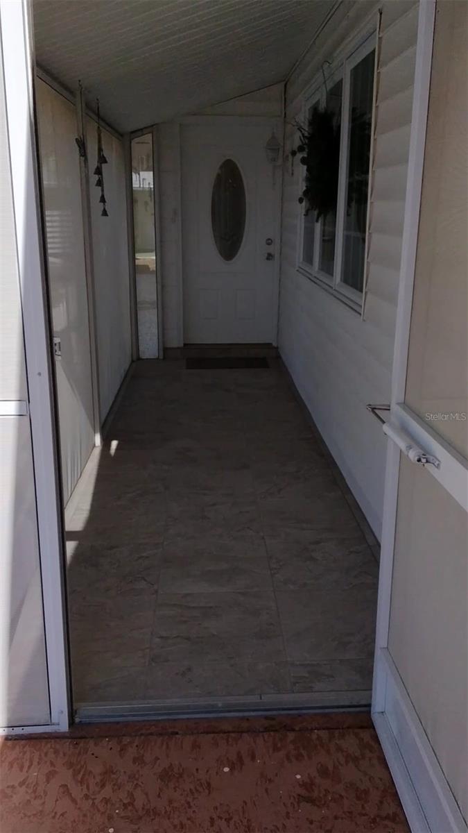 702 CYPRESS PL — photo 2