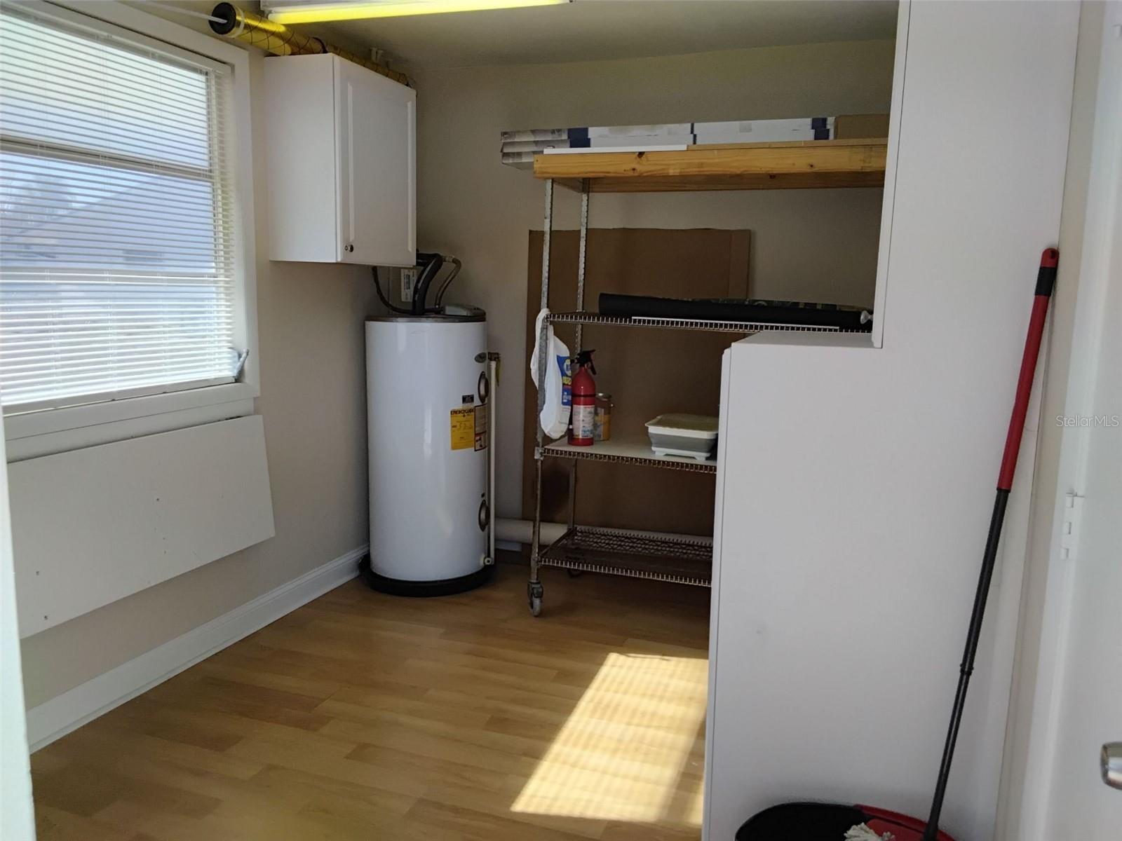 702 CYPRESS PL — photo 39
