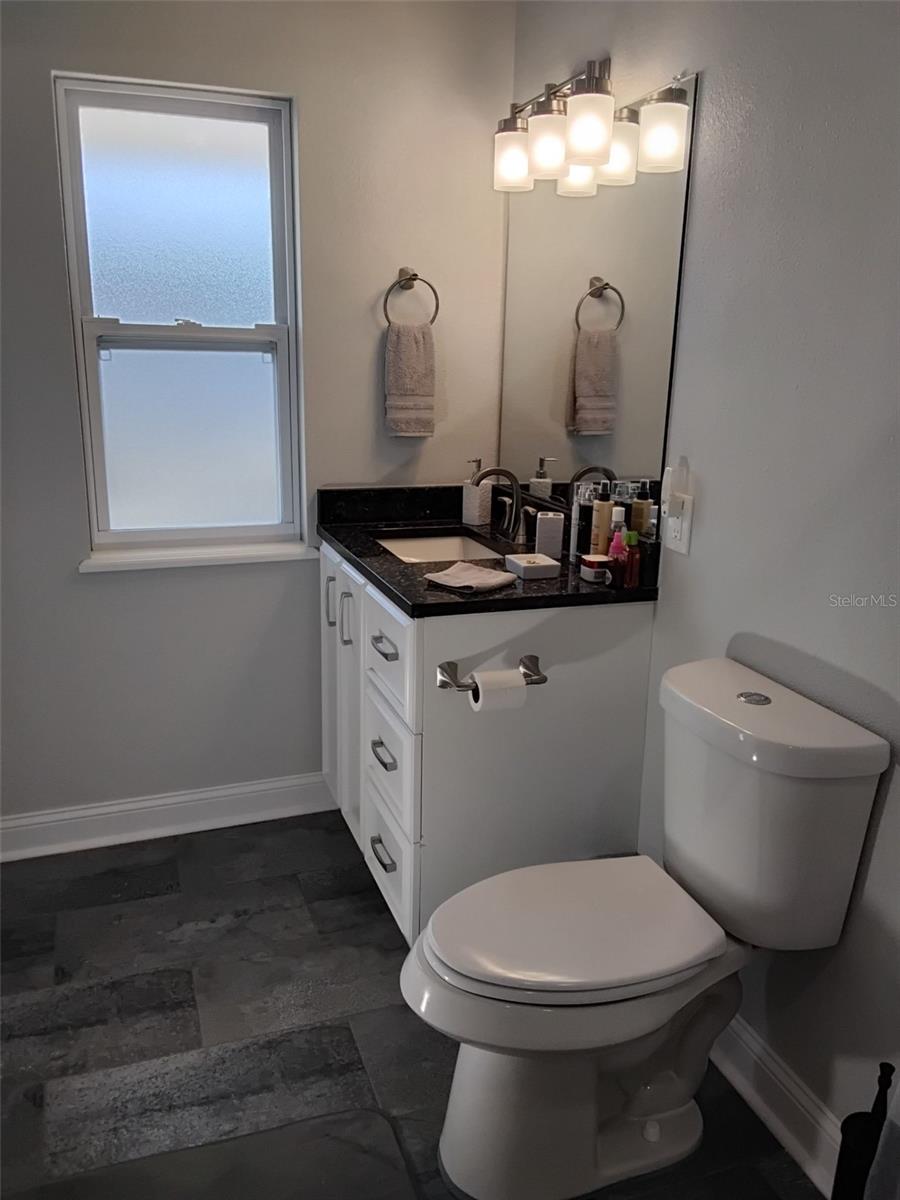 702 CYPRESS PL — photo 16