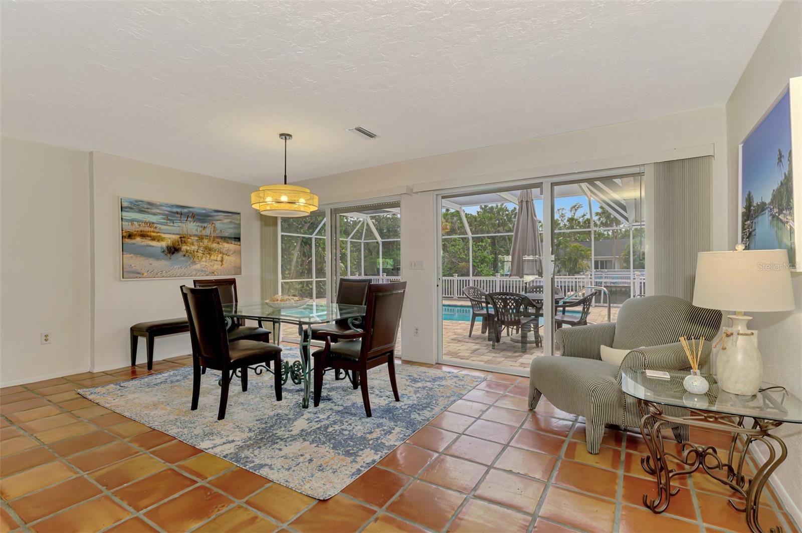 4946 COMMONWEALTH DR — photo 13