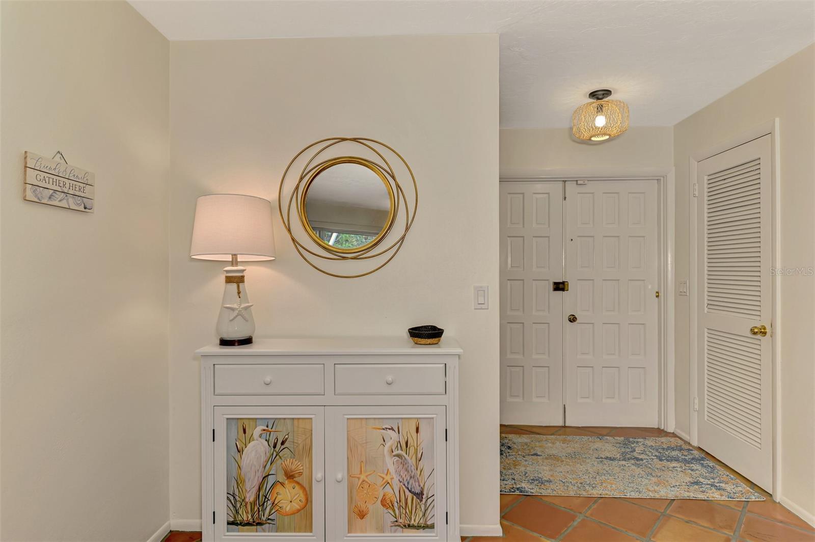 4946 COMMONWEALTH DR — photo 8