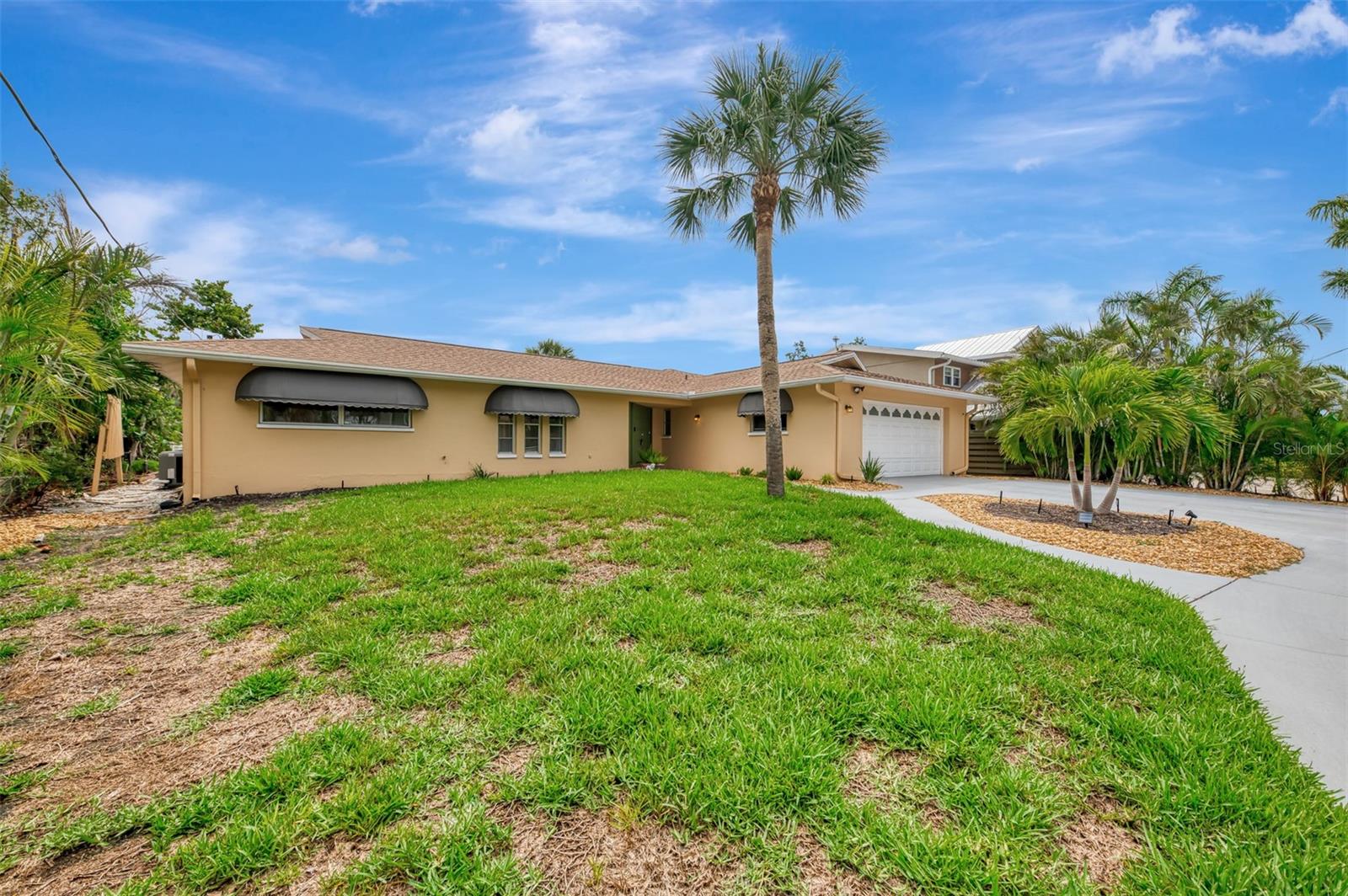 4946 COMMONWEALTH DR — photo 4