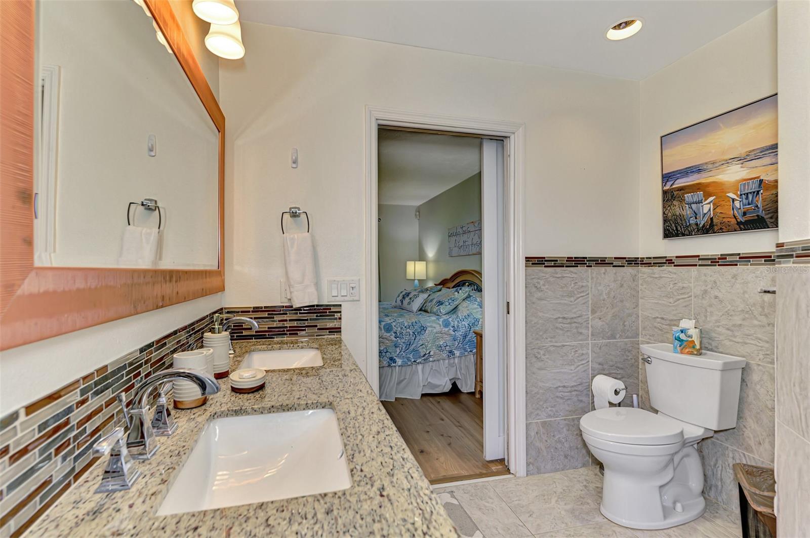 4946 COMMONWEALTH DR — photo 36