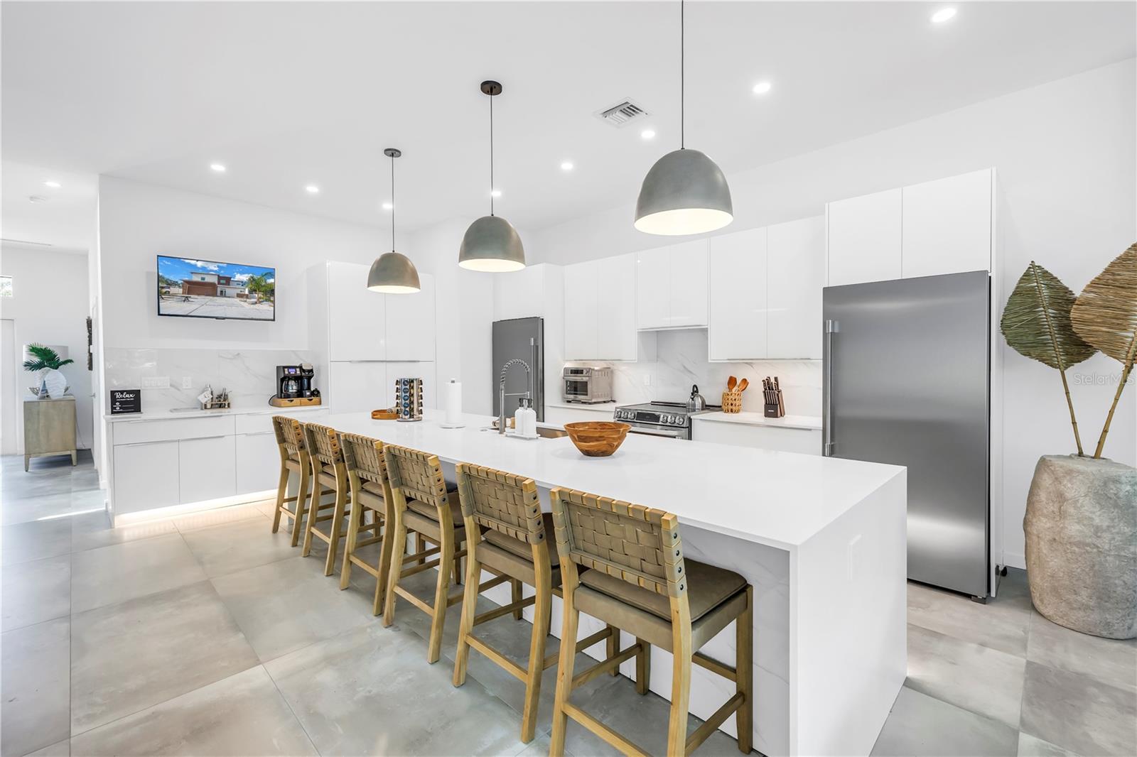 2314 FLOYD ST — photo 13
