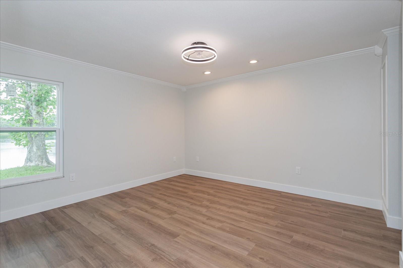7728 BALHARBOUR DR — photo 17