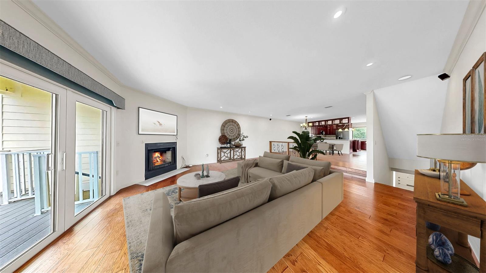 459 HAVEN POINT DR — photo 3