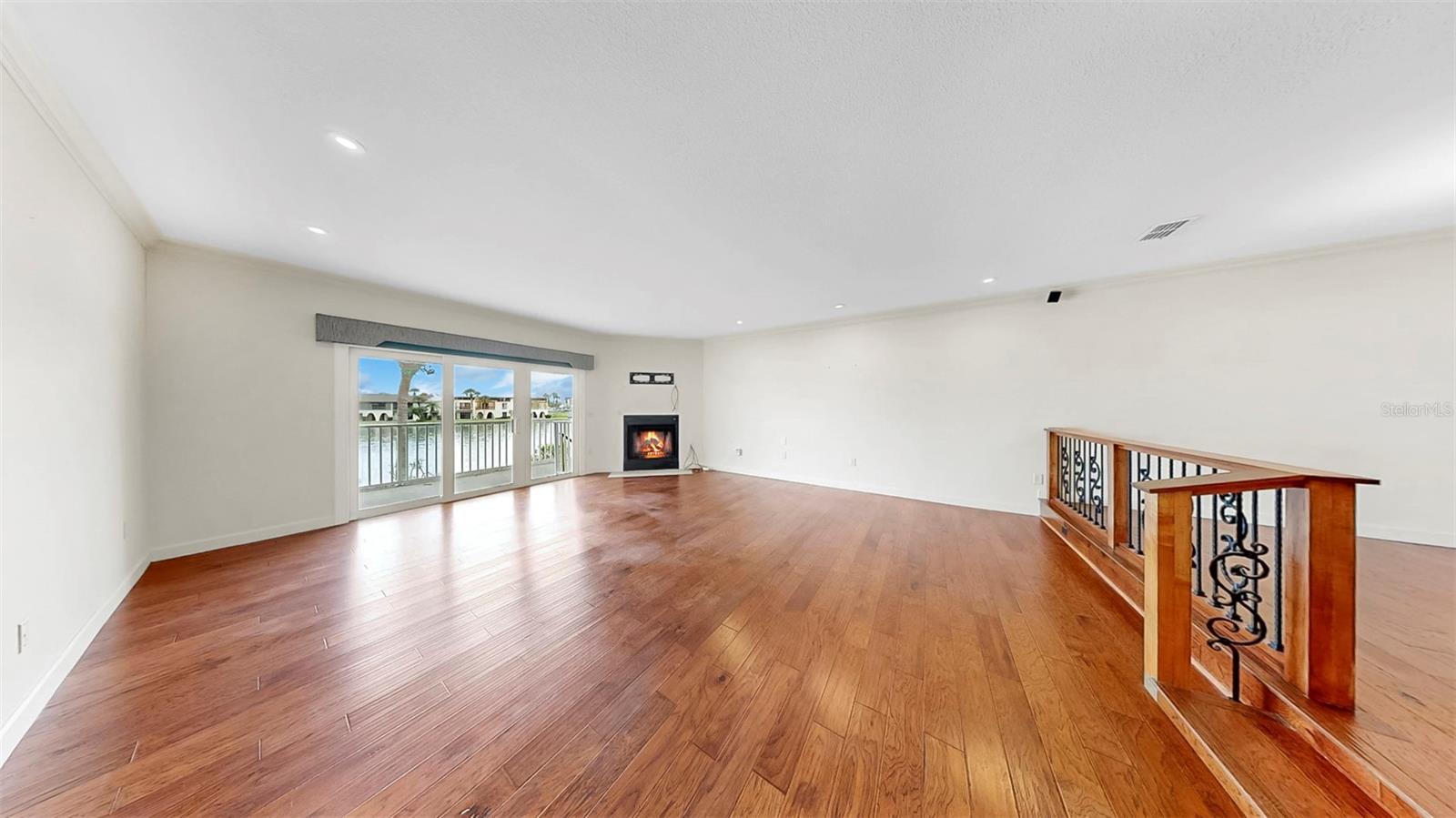 459 HAVEN POINT DR — photo 16