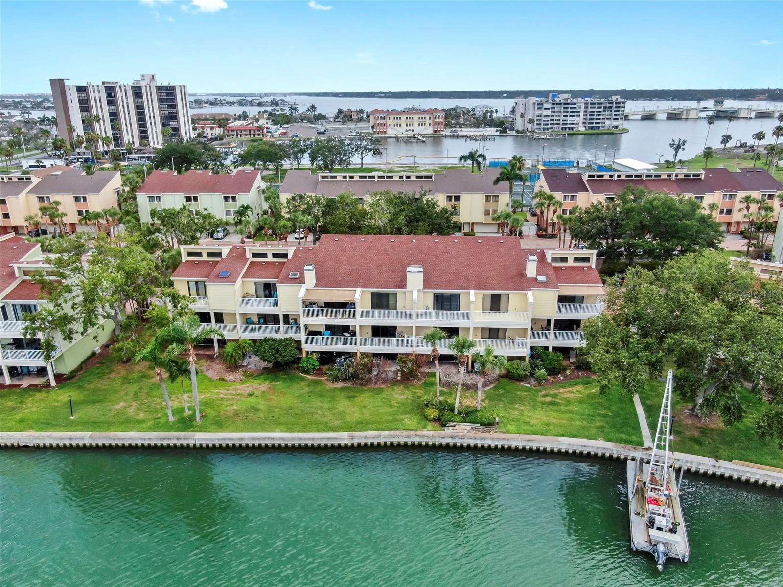459 HAVEN POINT DR — photo 96