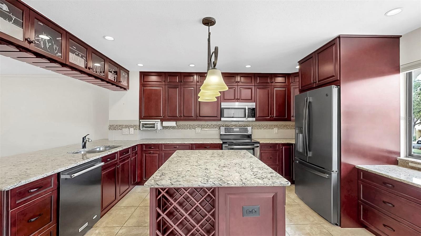 459 HAVEN POINT DR — photo 37