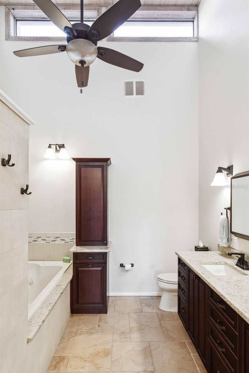 459 HAVEN POINT DR — photo 52