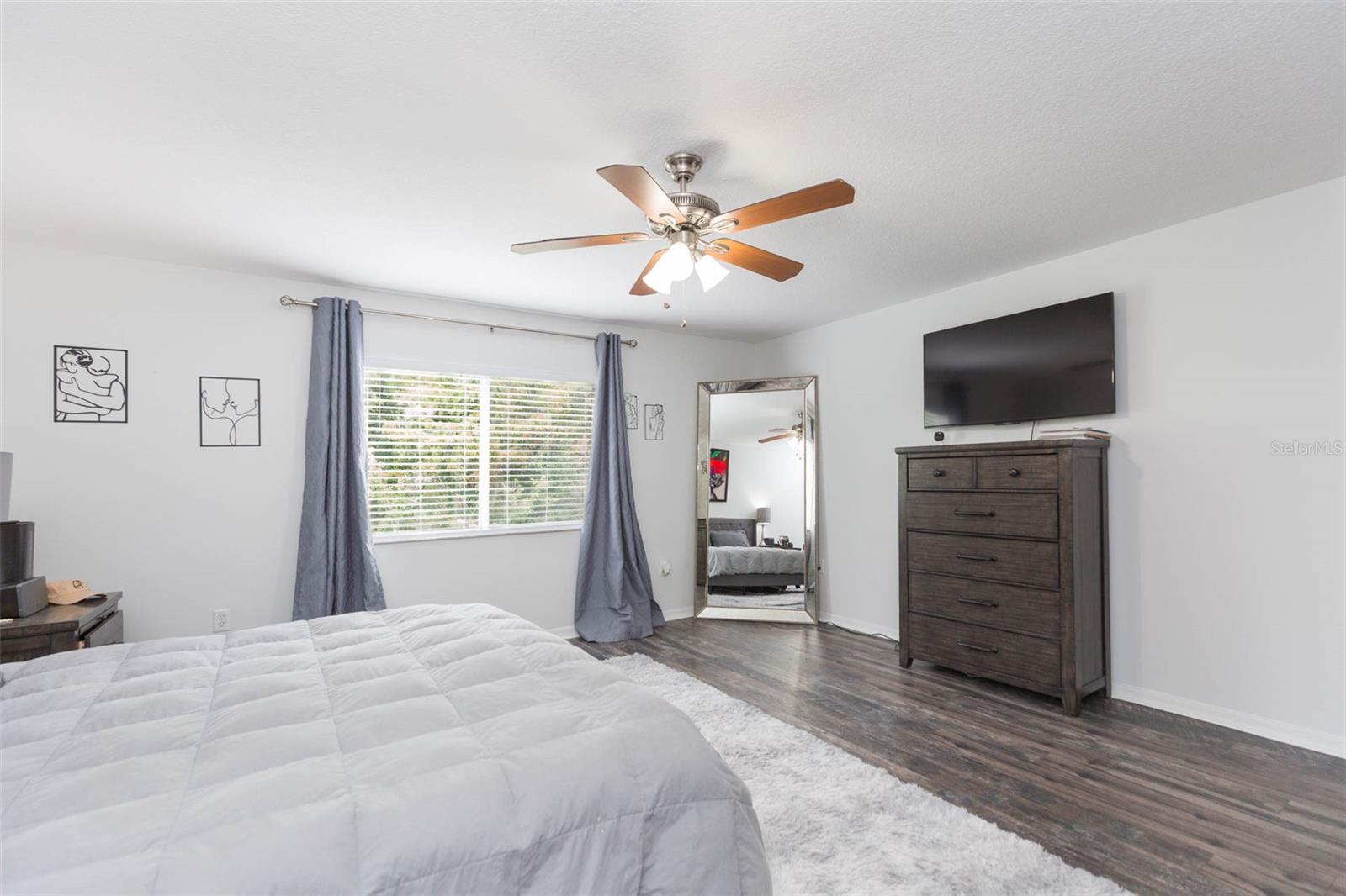 18136 NASSAU POINT DR — photo 18