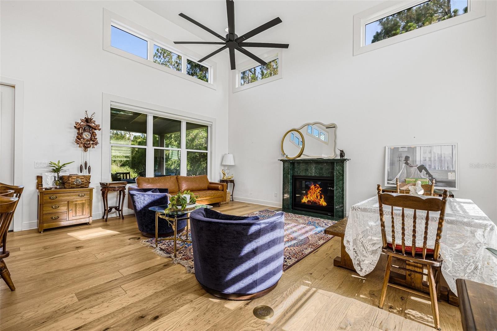 8843 KENTON RD — photo 3