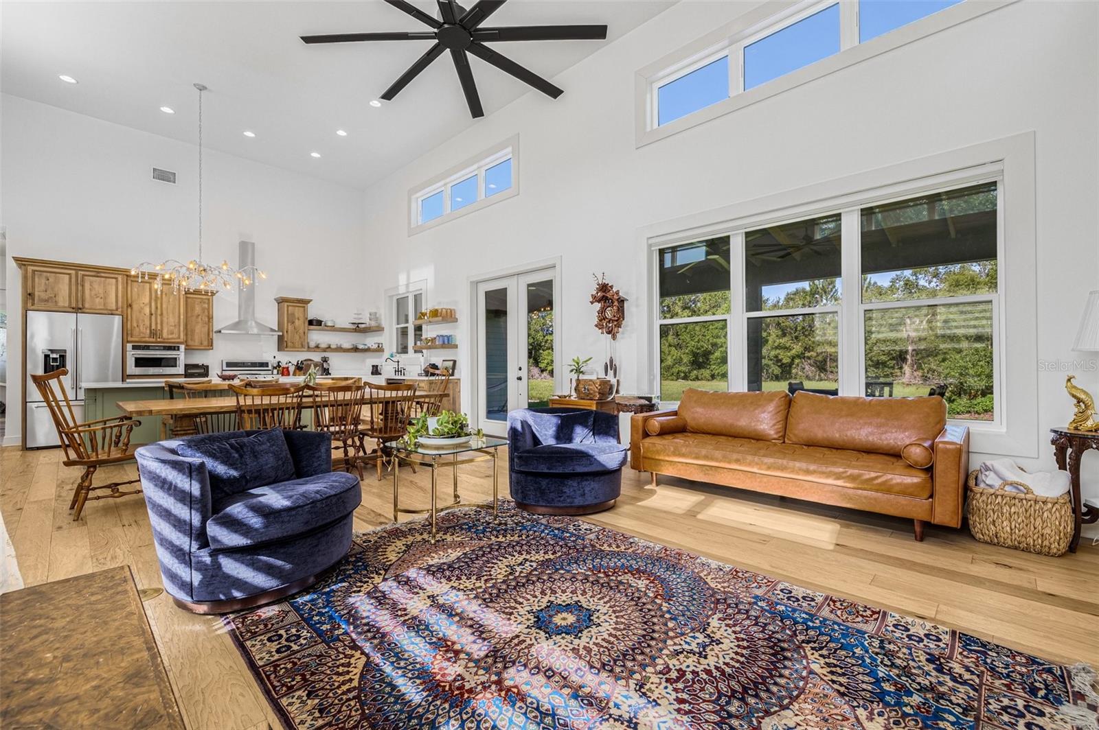 8843 KENTON RD — photo 5