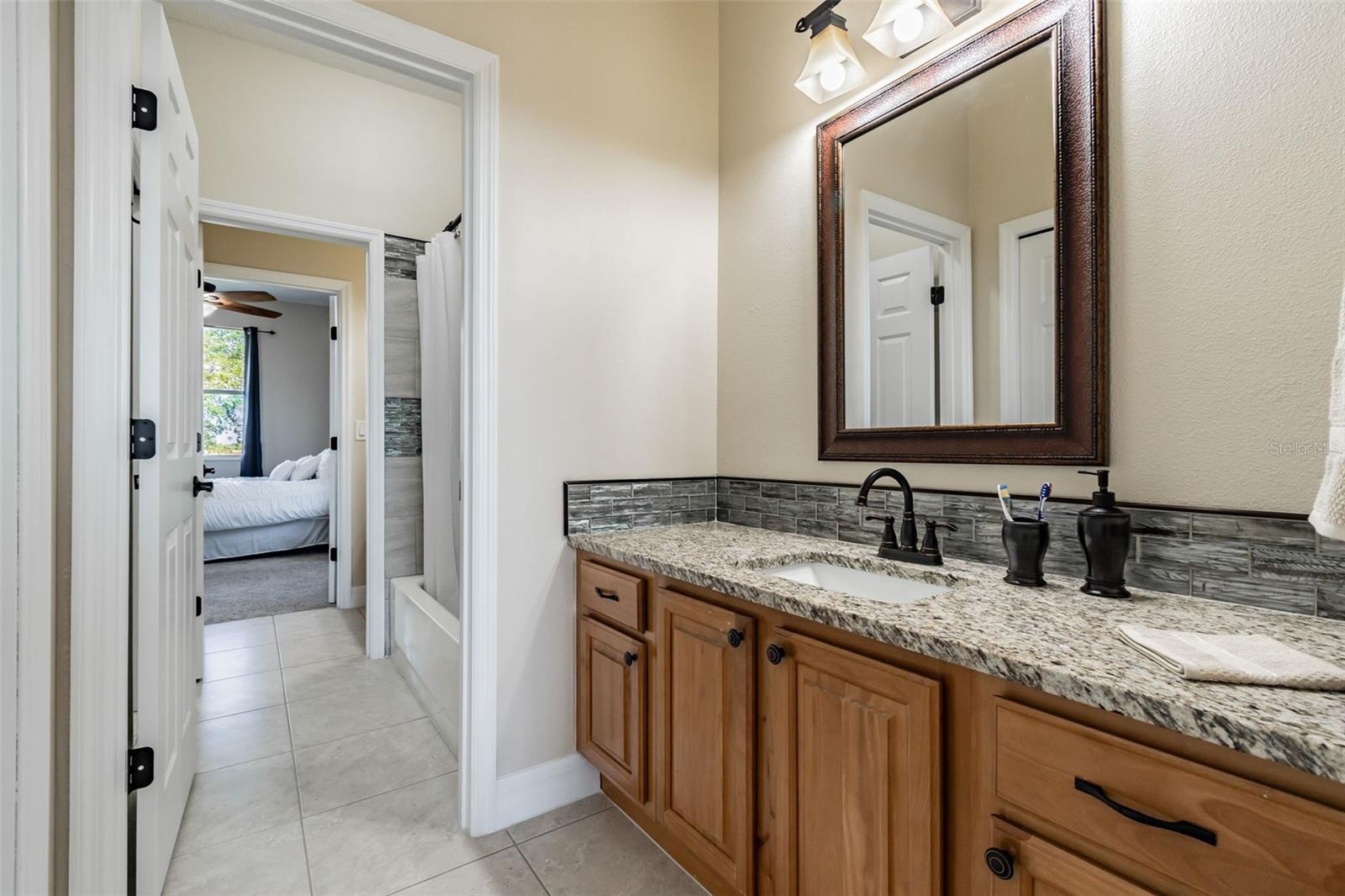 539 TREVISO DR — photo 21