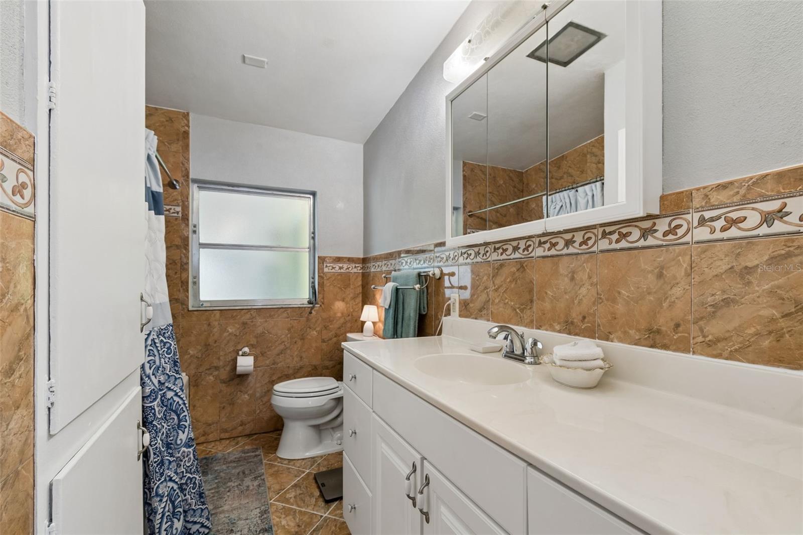 2110 FAIRWAY AVE S — photo 28