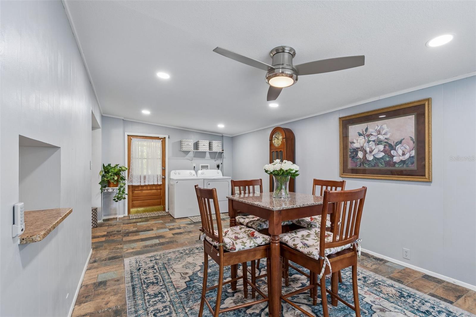 2110 FAIRWAY AVE S — photo 19