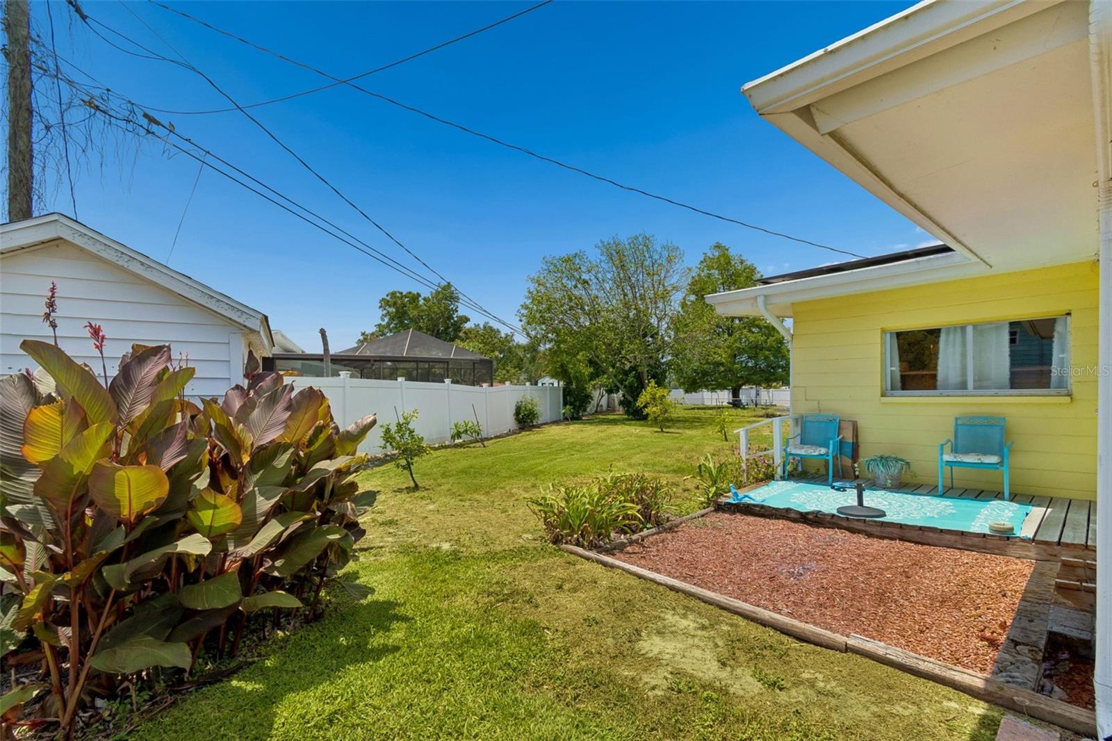 2110 FAIRWAY AVE S — photo 40