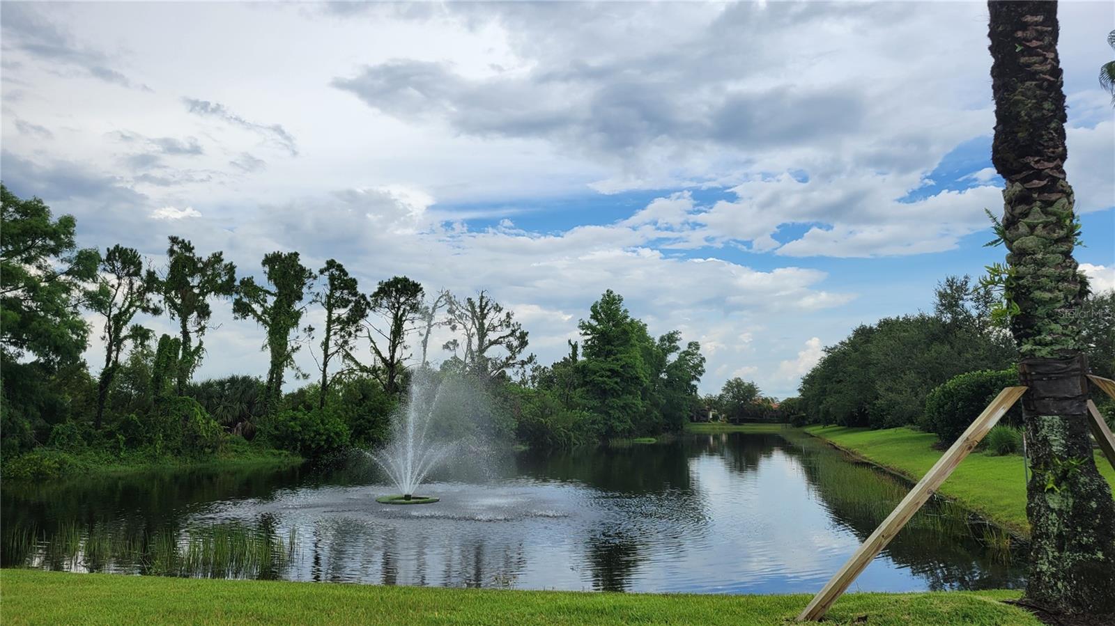 106 LERIDA CT — photo 34