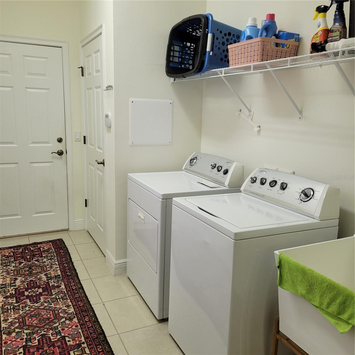 106 LERIDA CT — photo 21