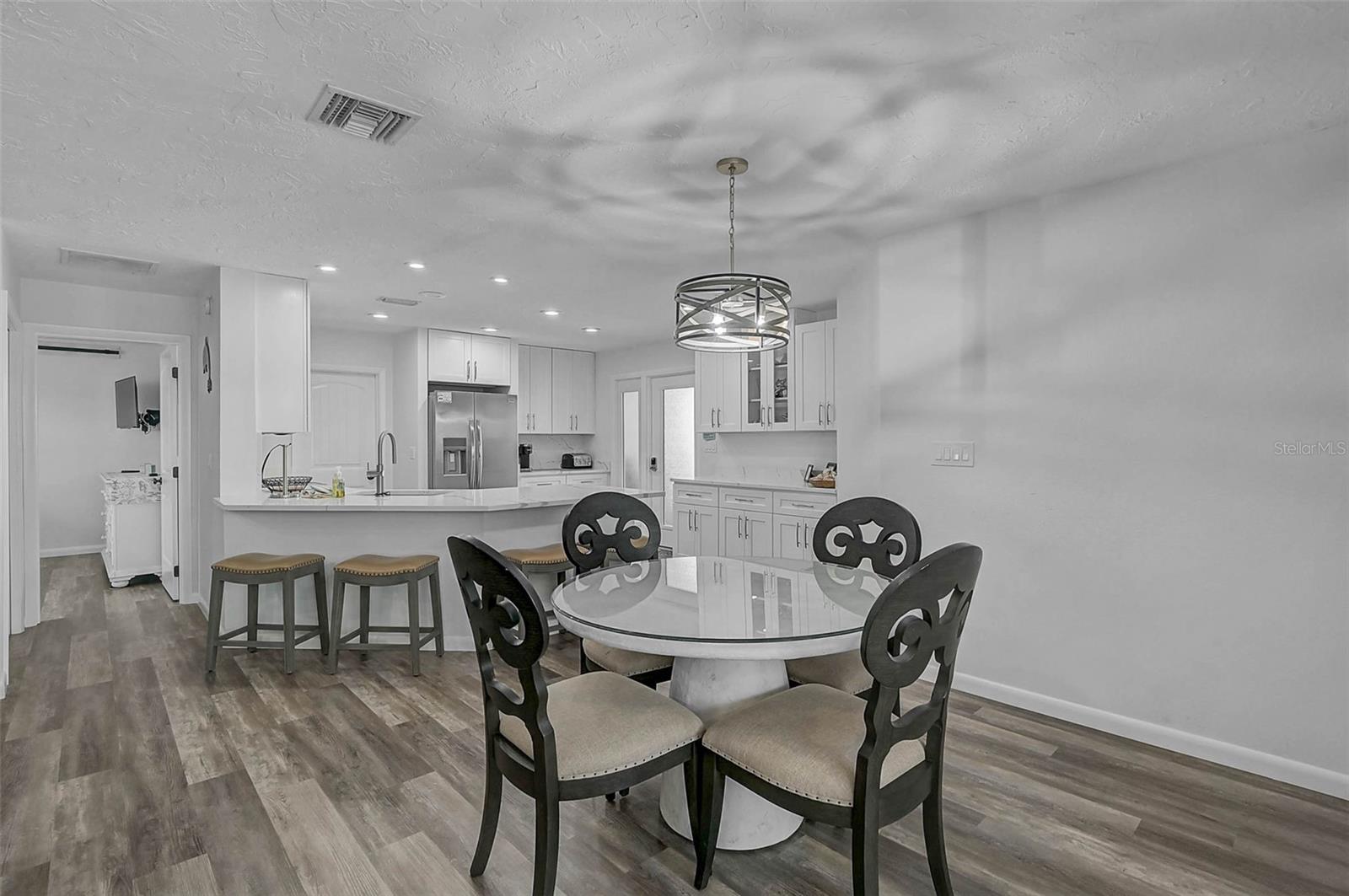 6308 MIDNIGHT PASS RD #6 — photo 21