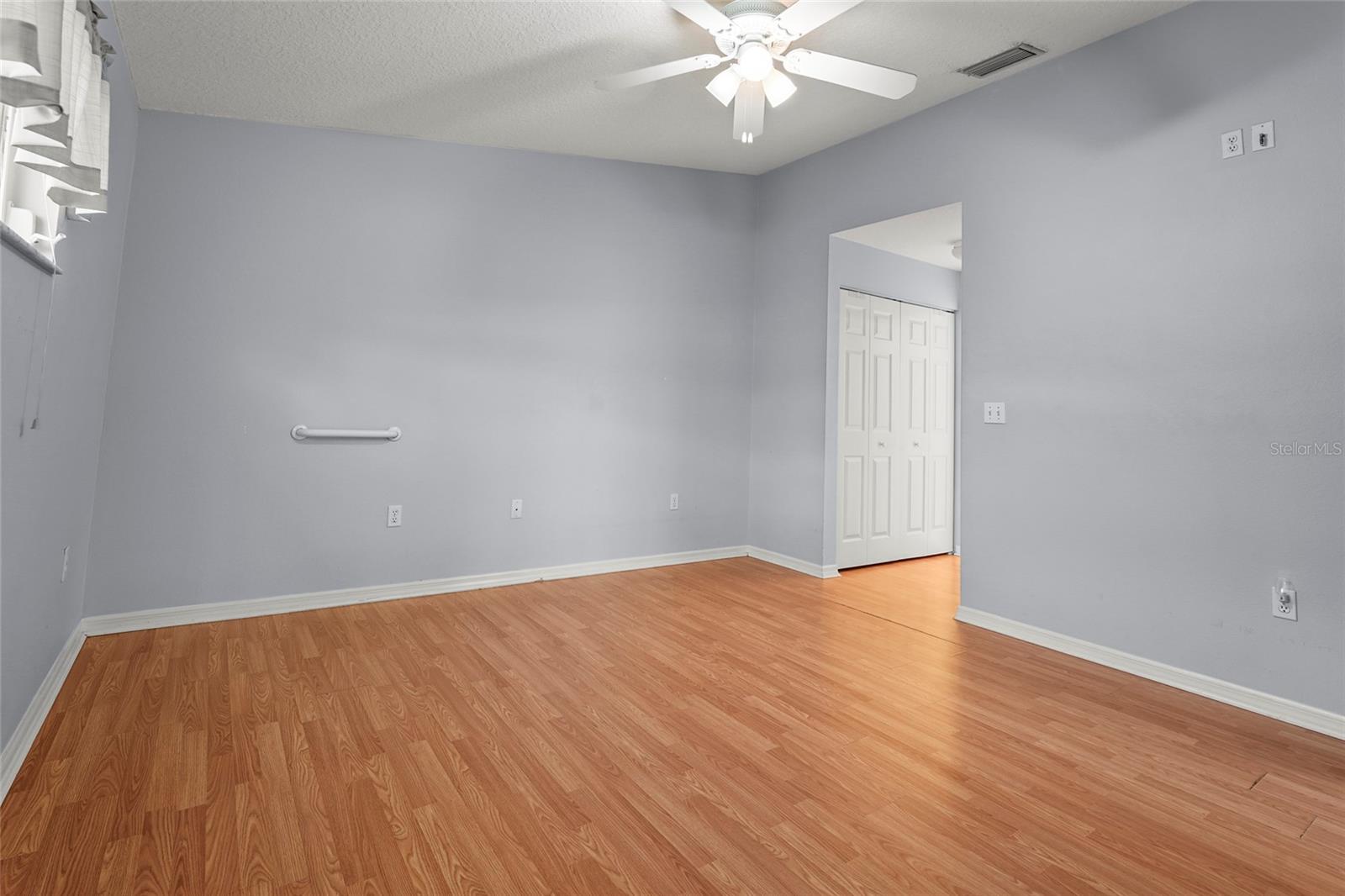 2417 FAIRWAY OAKS DR #22 — photo 32