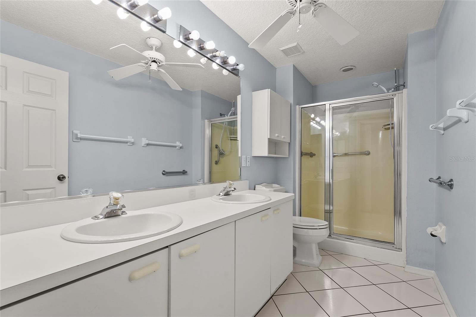 2417 FAIRWAY OAKS DR #22 — photo 35