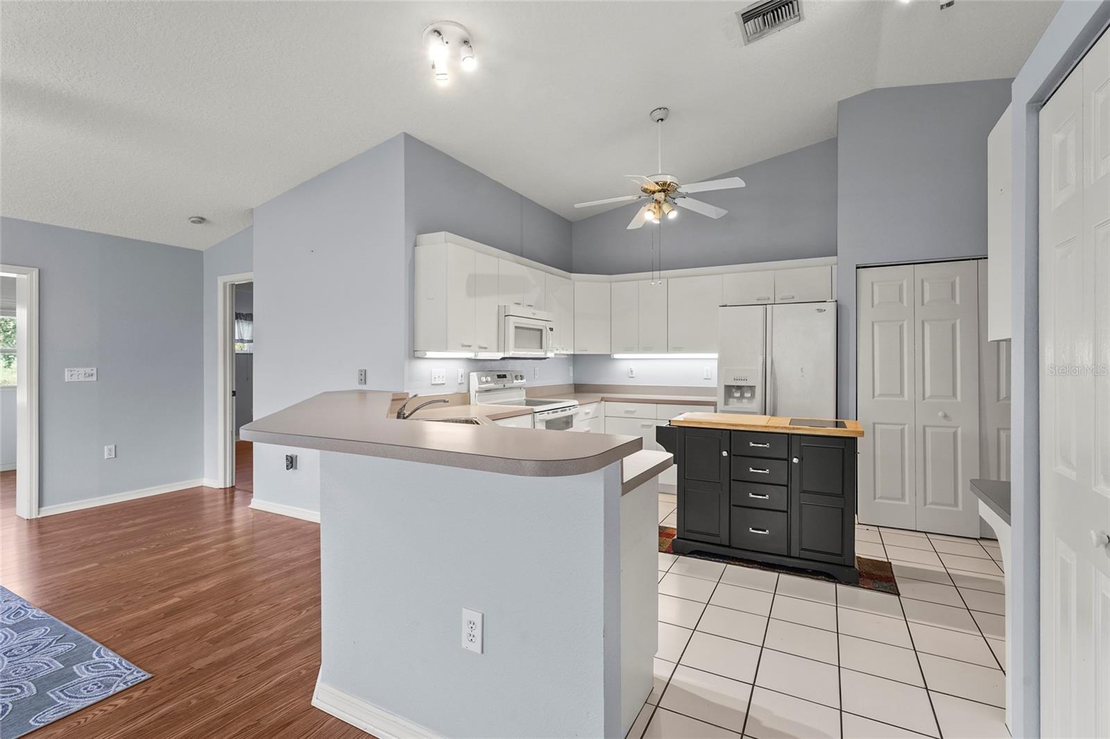 2417 FAIRWAY OAKS DR #22 — photo 17