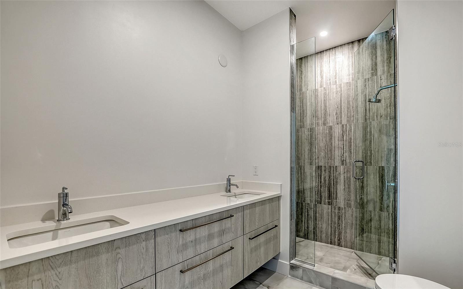 33 S PALM AVE #1501 — photo 33
