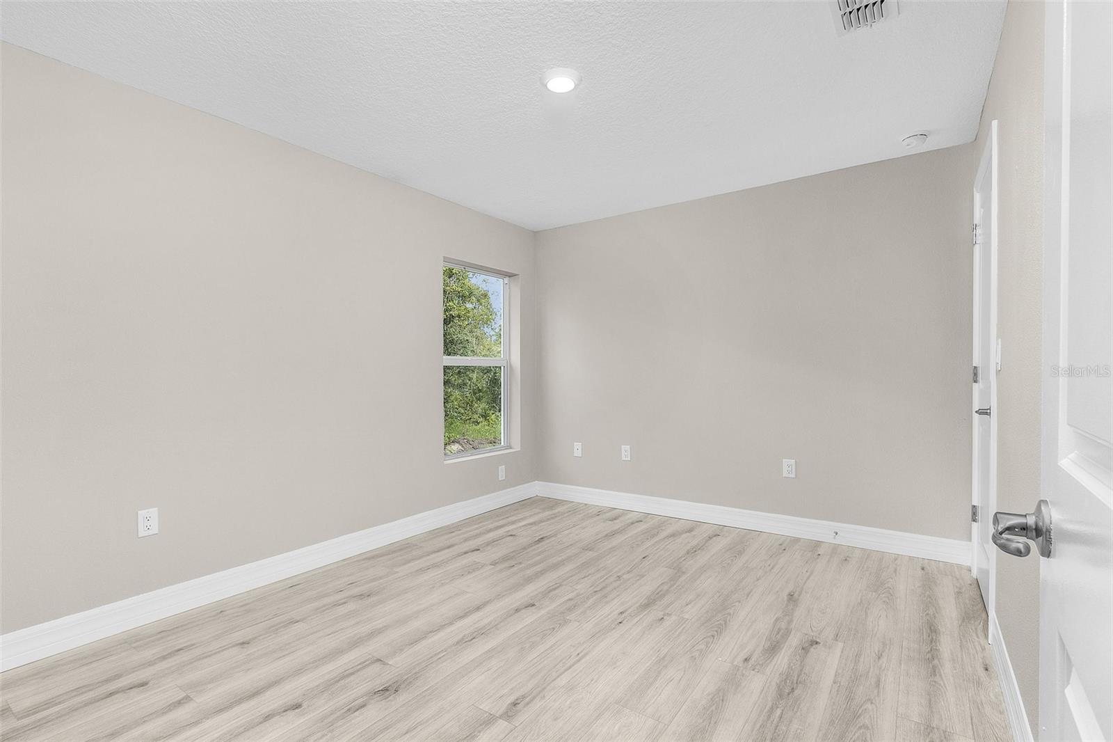 4798 JODY AVE — photo 16