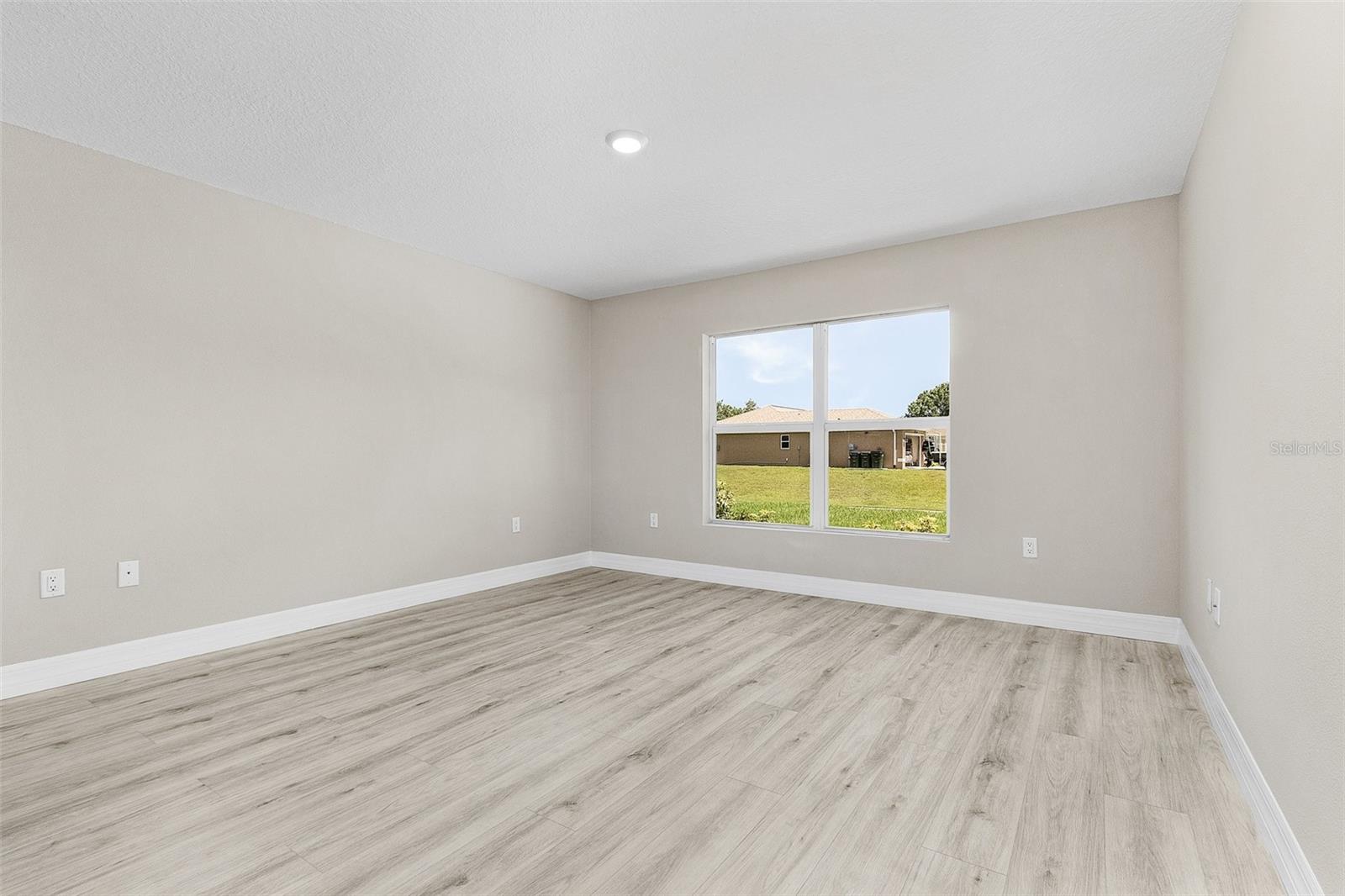 4798 JODY AVE — photo 13