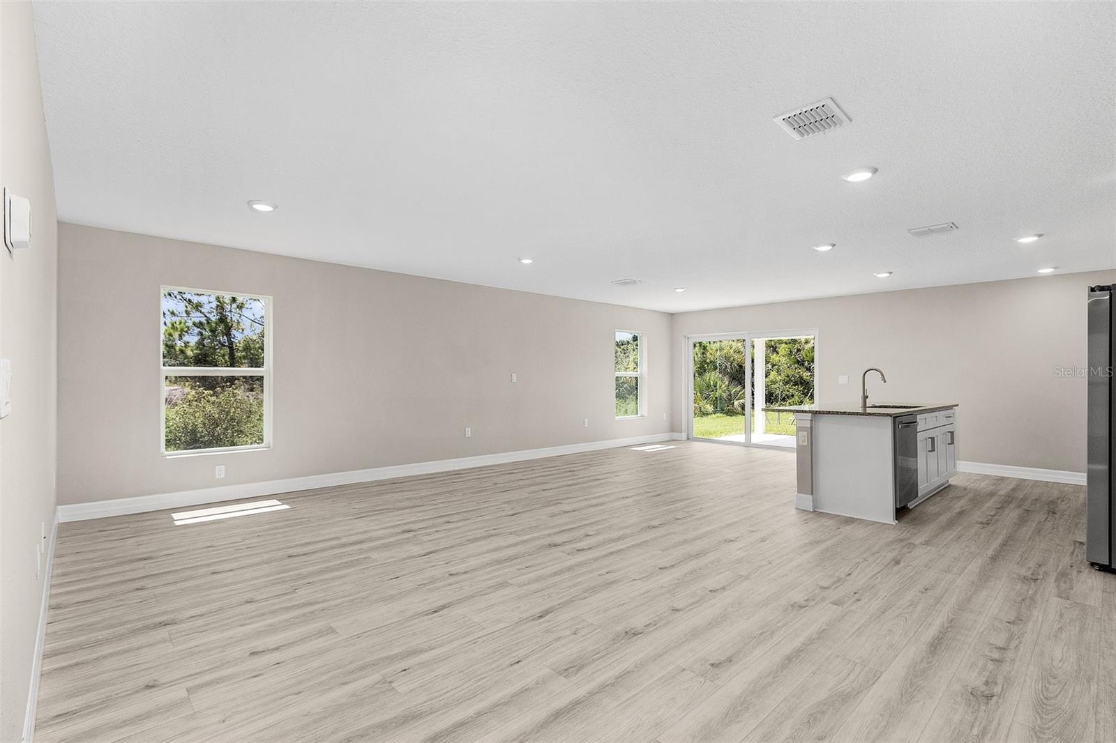 4798 JODY AVE — photo 7