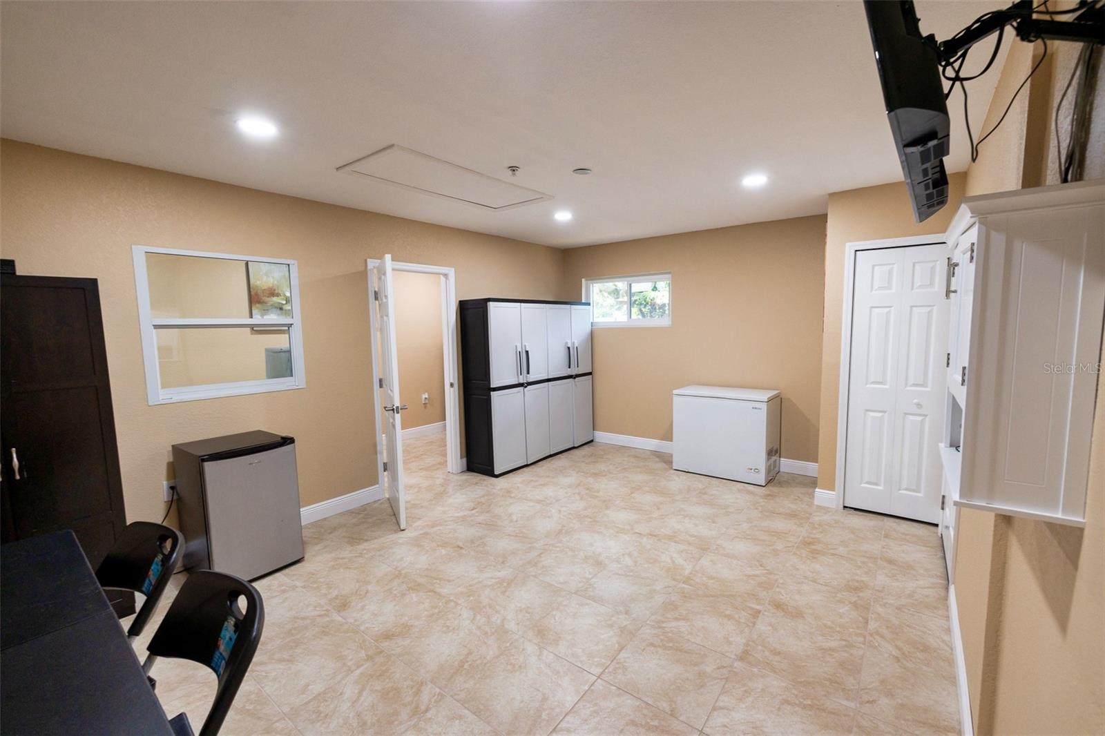 7128 WRENWOOD CIR — photo 13