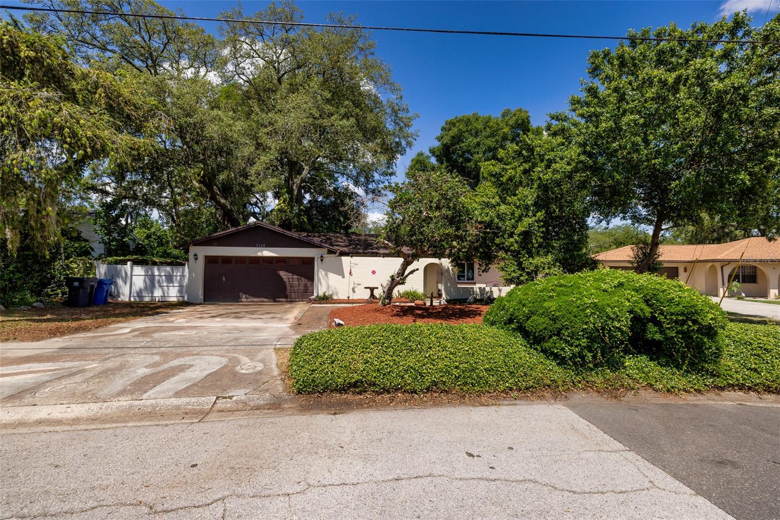 7128 WRENWOOD CIR — photo 20