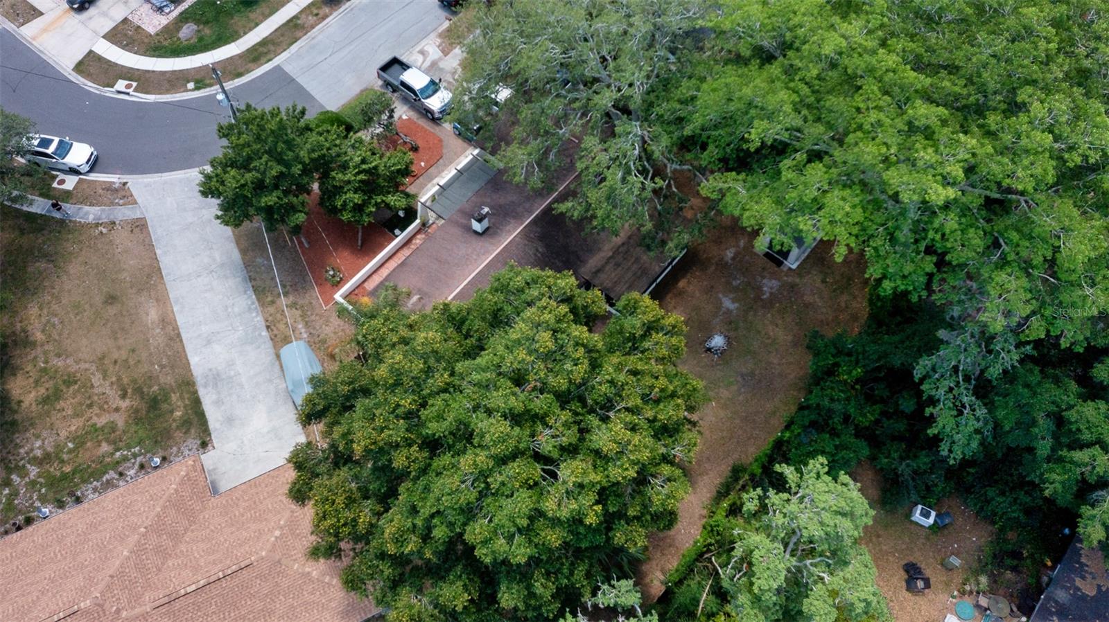 7128 WRENWOOD CIR — photo 22