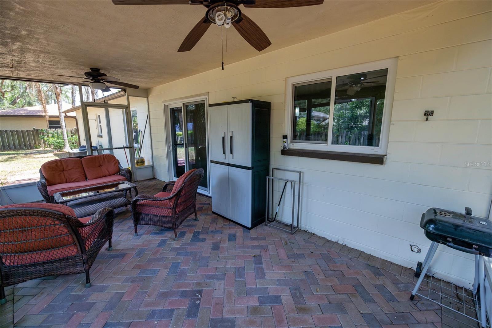 7128 WRENWOOD CIR — photo 32