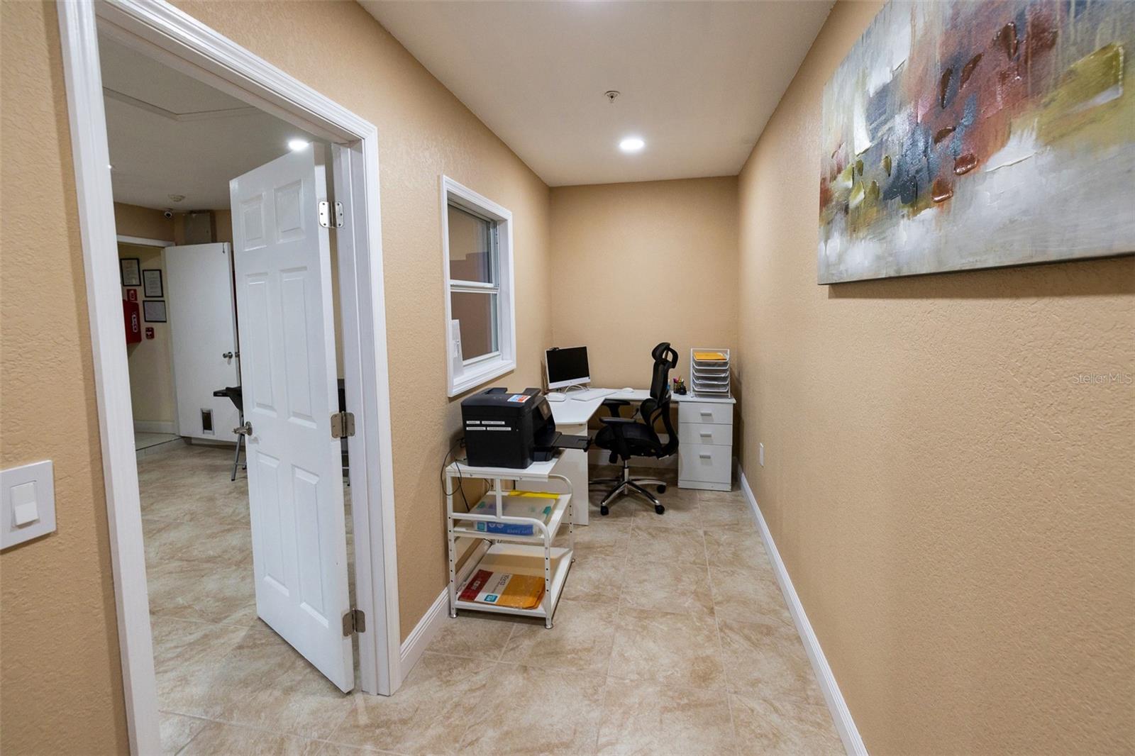 7128 WRENWOOD CIR — photo 10