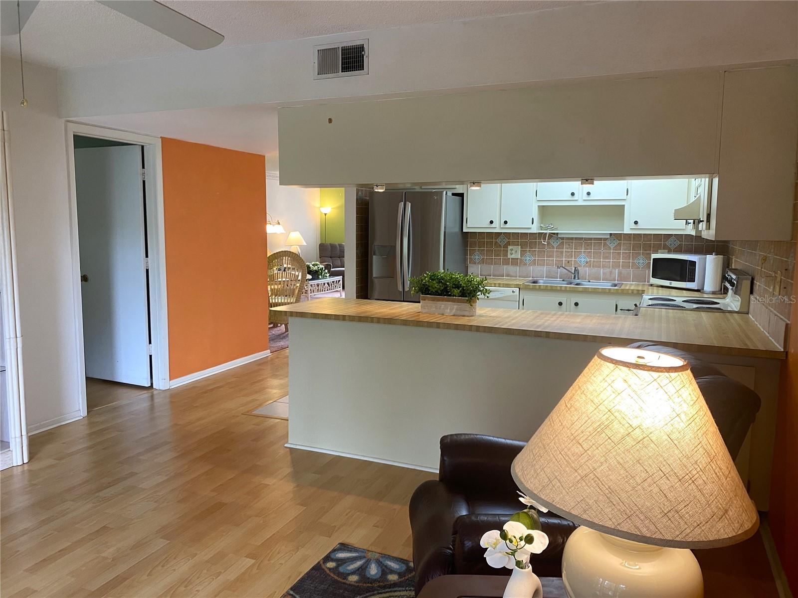 425 30TH AVE W #C211 — photo 4