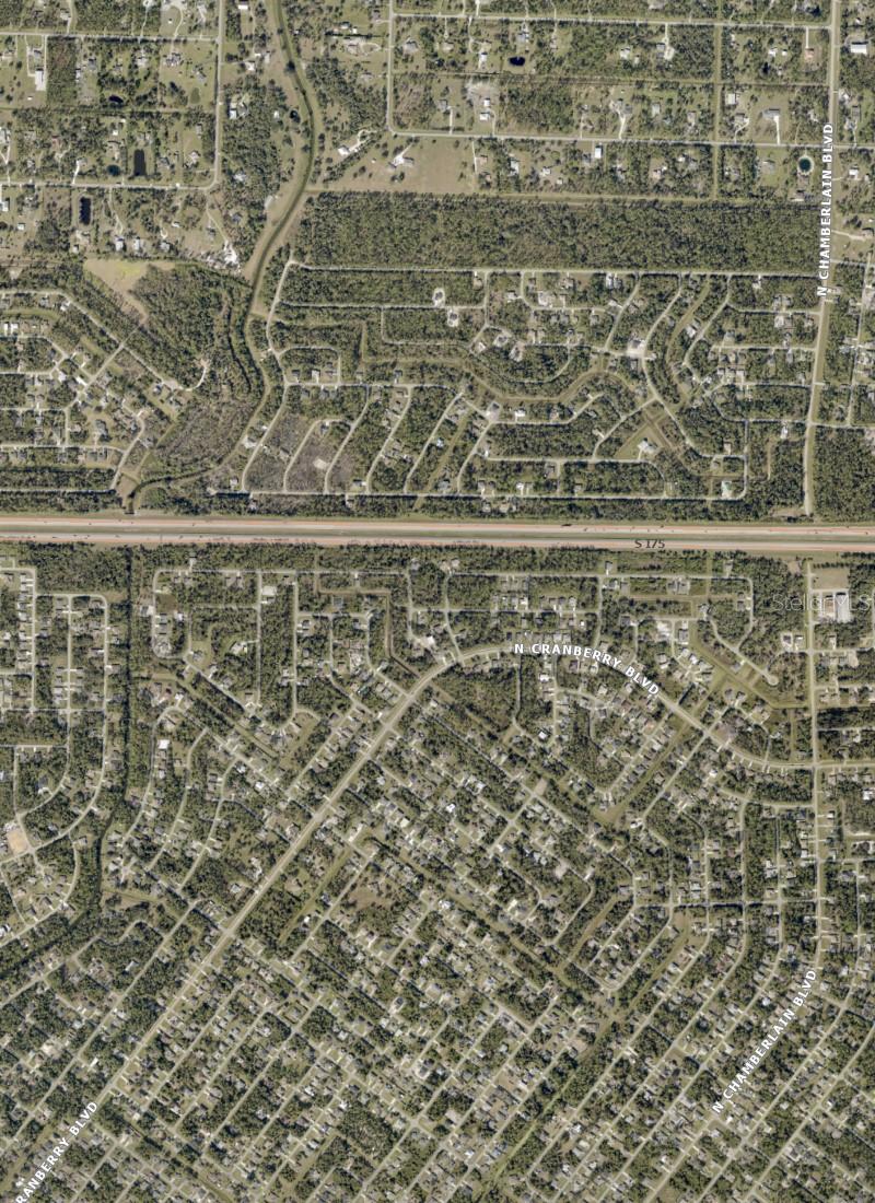 BARRY RD — photo 4
