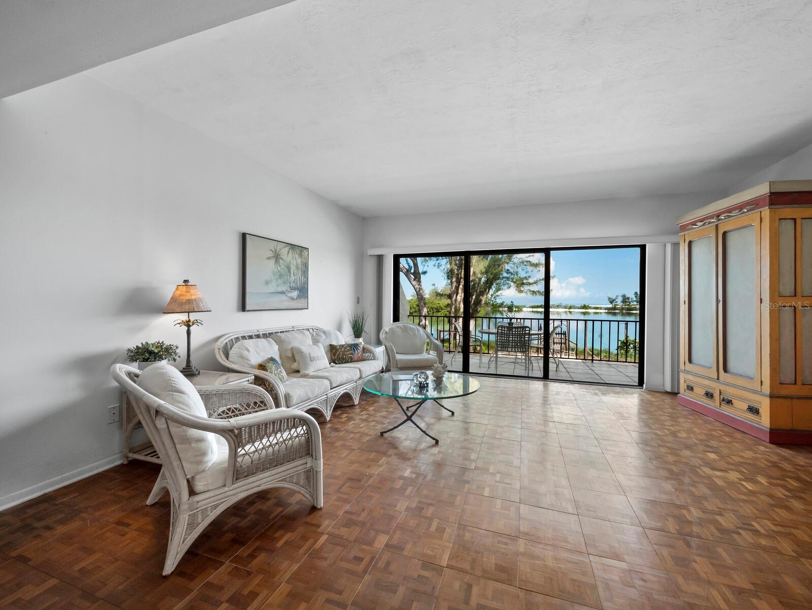 490 N SHORE RD #6 — photo 14