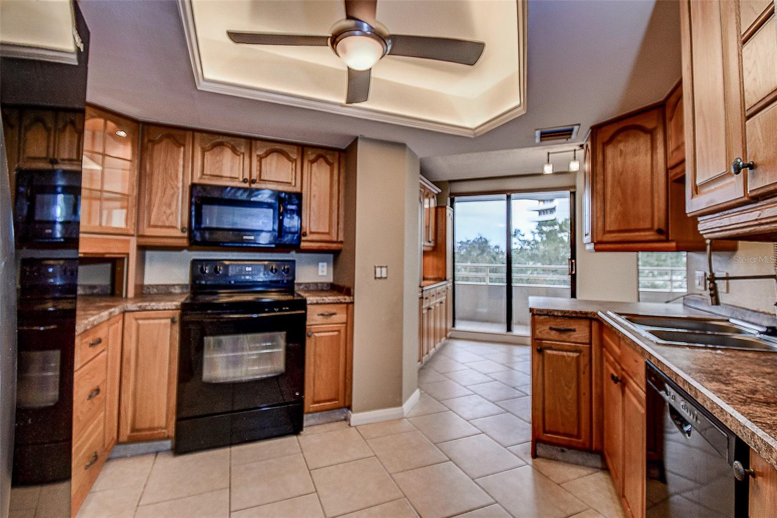 5940 PELICAN BAY PLZ S #406 — photo 9