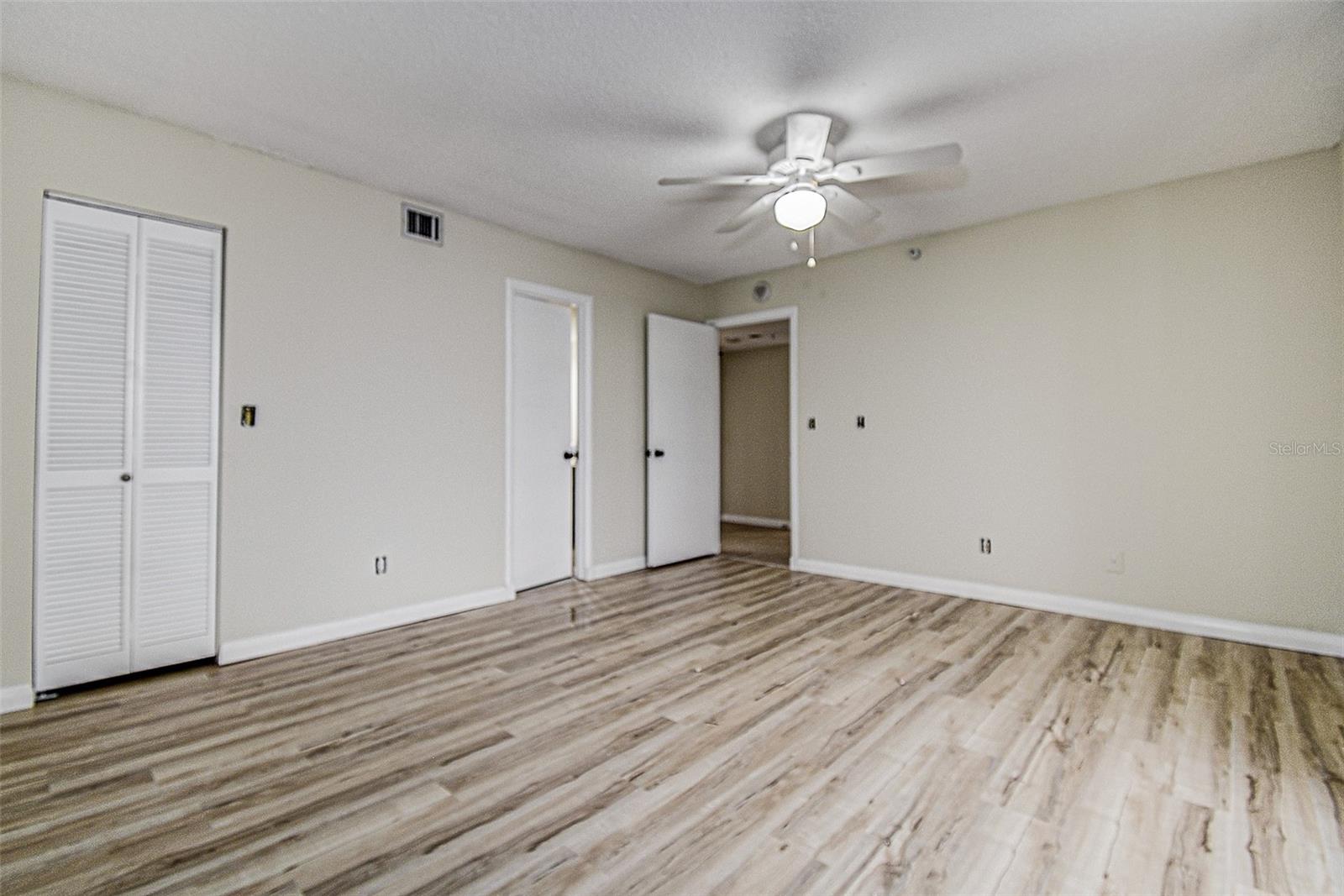 5940 PELICAN BAY PLZ S #406 — photo 19