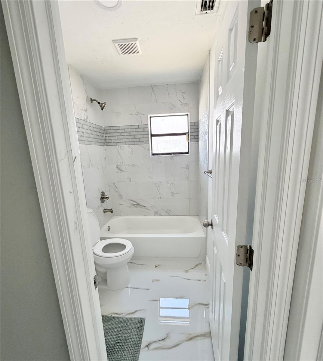 116 HERMES RD — photo 12