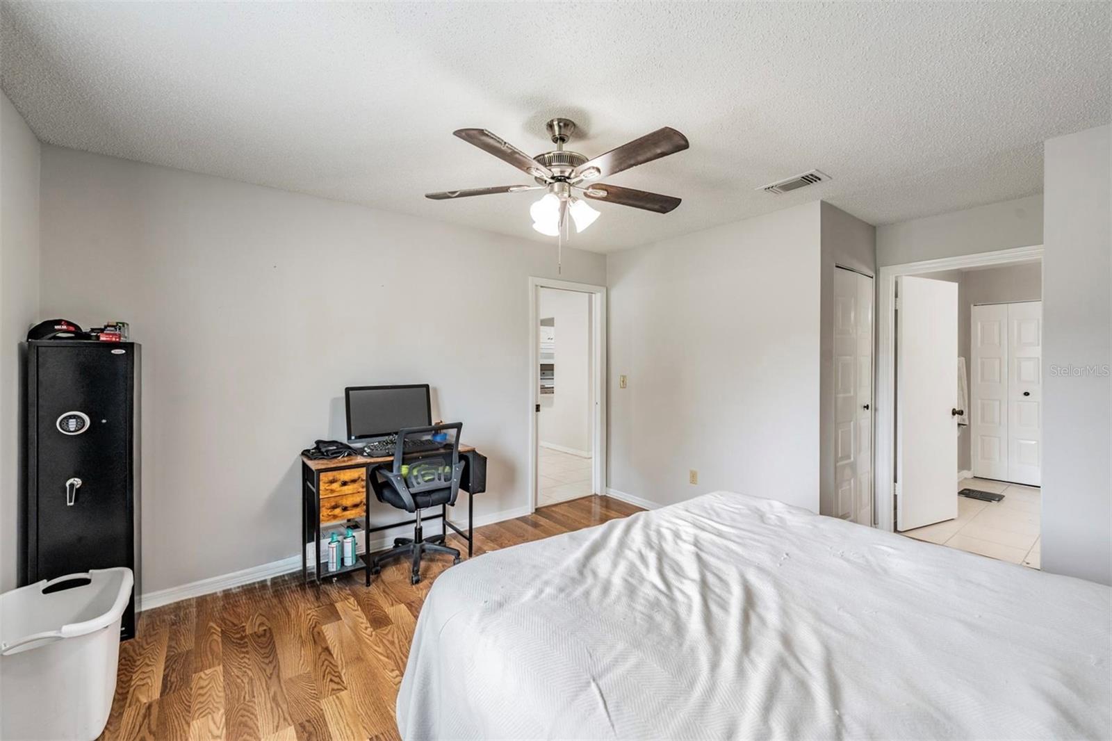 1209 WILD FEATHER LN — photo 19