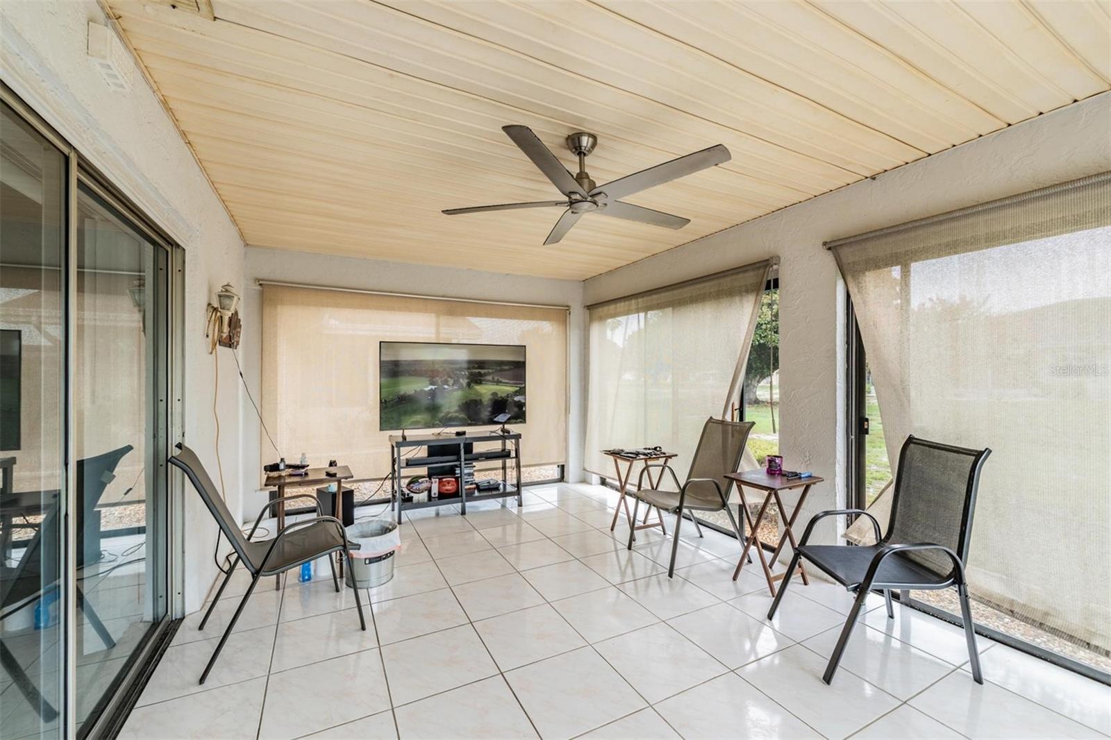 1209 WILD FEATHER LN — photo 23