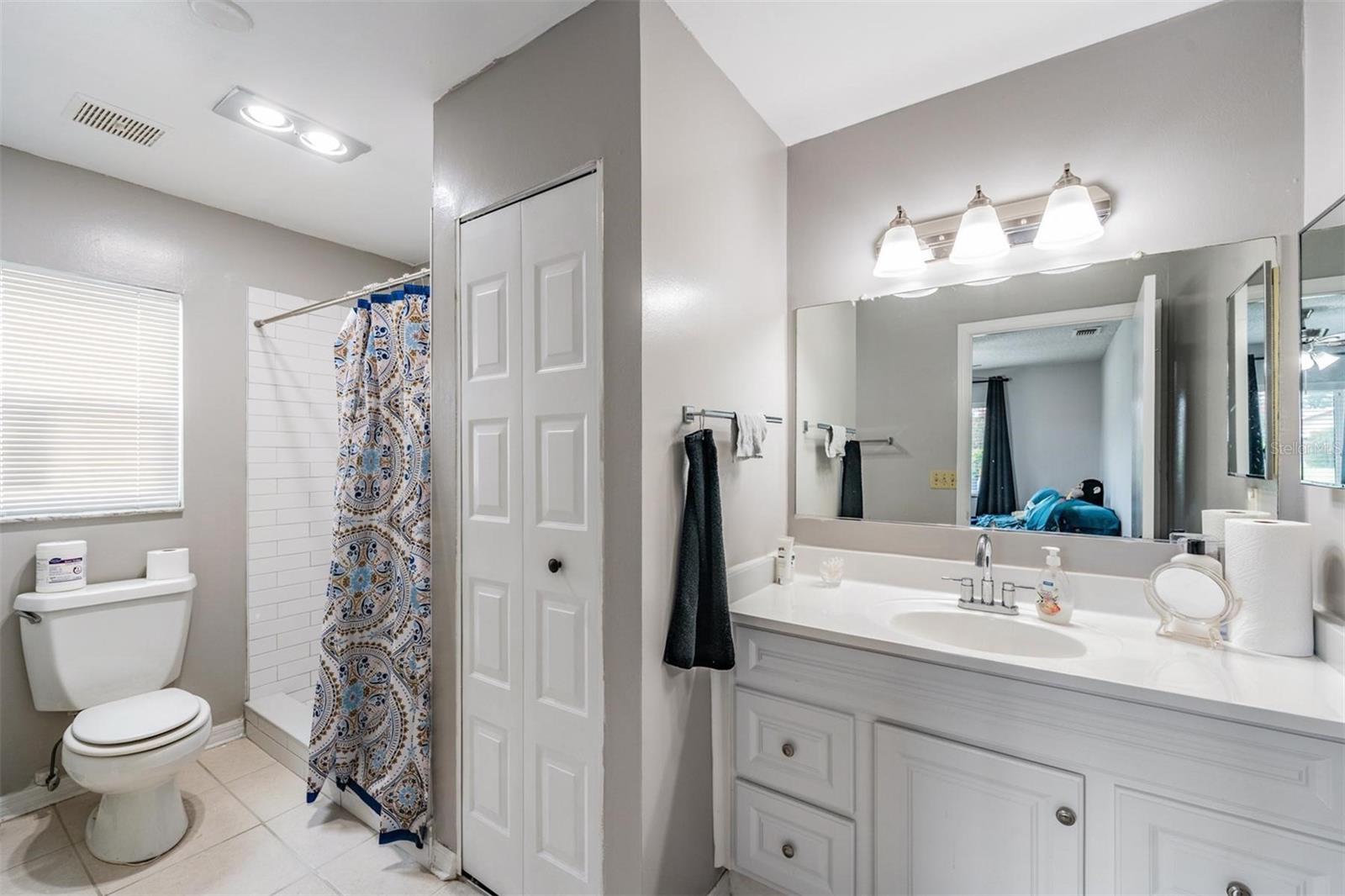 1209 WILD FEATHER LN — photo 42