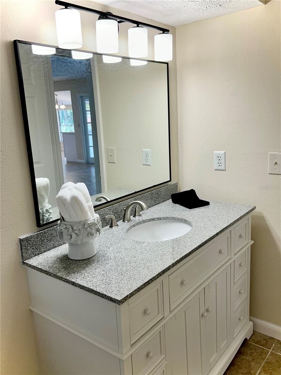 17017 PAULA LN — photo 34