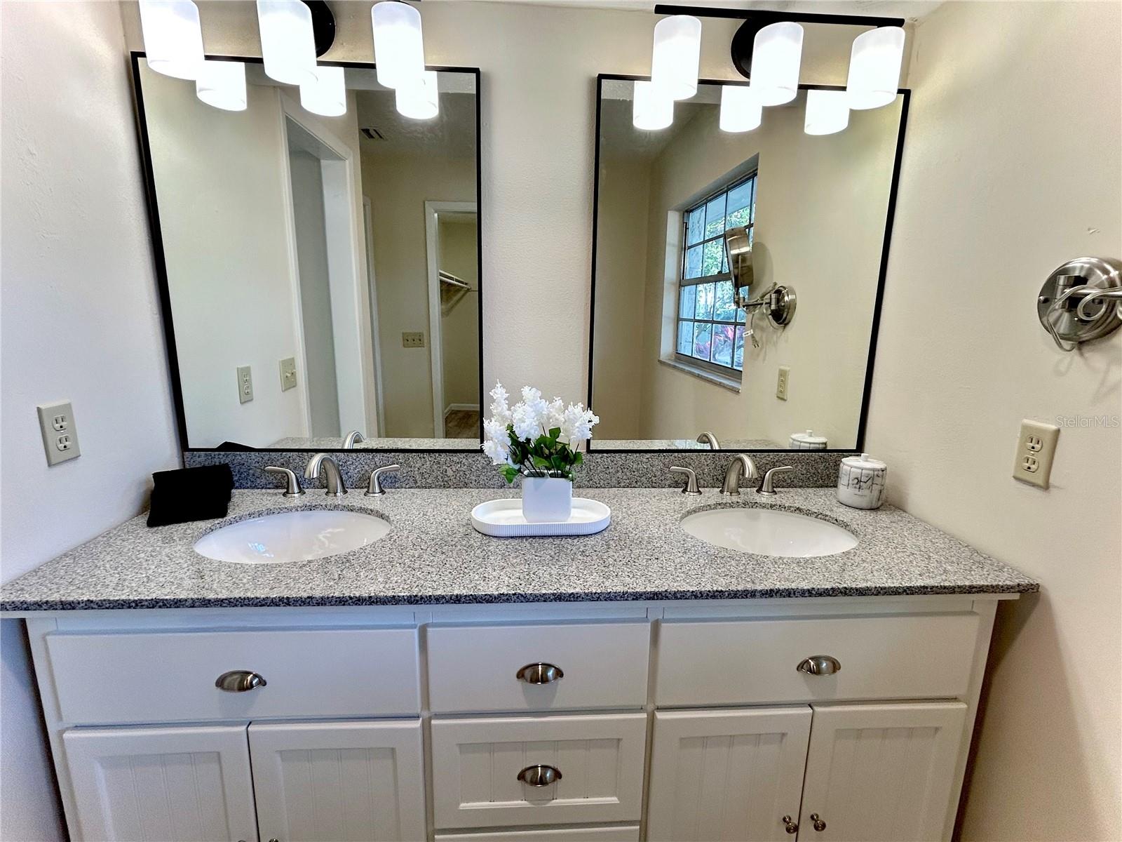 17017 PAULA LN — photo 28